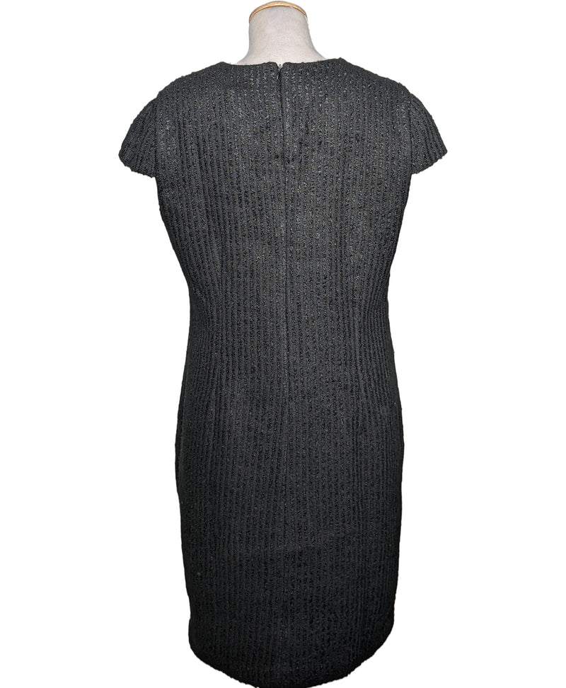 525677 Robes AXARA Occasion Vêtement occasion seconde main