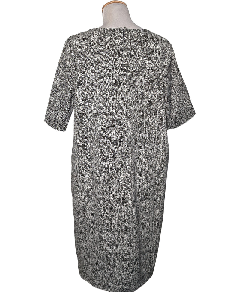 539849 Robes VILA Occasion Vêtement occasion seconde main