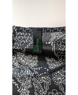 Expérience d'achat simple et satisfaisante pour cette fripe 542640 de qualité, offert par Once Again.