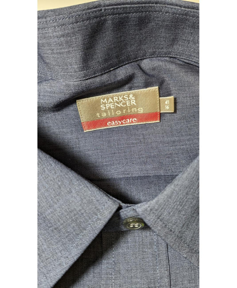 Le choix intelligent pour la mode durable, cette pièce 544549 Once Again allie parfait état et prix abordable.