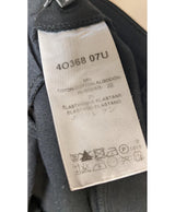 Expérience d'achat simple et satisfaisante pour cette fripe 546634 de qualité, offert par Once Again.