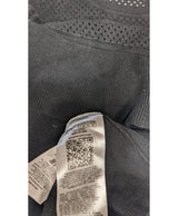 556538 Once Again, la référence de la friperie en ligne pour des achats de vêtements d'occasion sans souci et en état parfait.