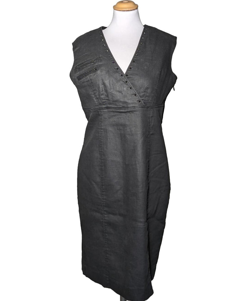 Le choix intelligent pour la mode durable, cette pièce 560122 Once Again allie parfait état et prix abordable.