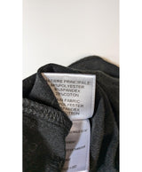 Expérience d'achat simple et satisfaisante pour cette fripe 560139 de qualité, offert par Once Again.