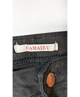 Expérience d'achat simple et satisfaisante pour cette fripe 562009 de qualité, offert par Once Again.