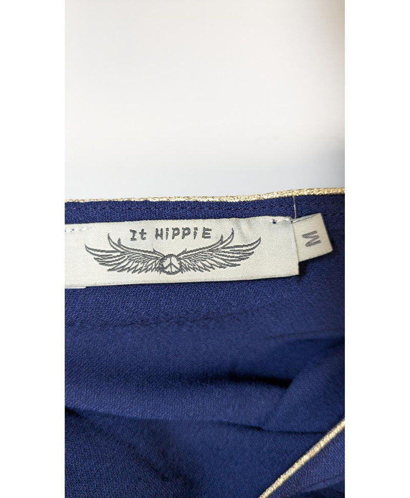 562020 Once Again, la référence de la friperie en ligne pour des achats de vêtements d'occasion sans souci et en état parfait.