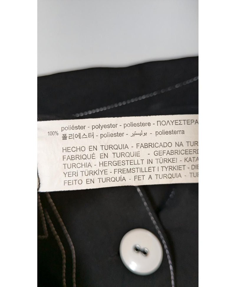 562052 - Vêtement d'occasion certifié par Once Again, qualité et durabilité à prix accessible.