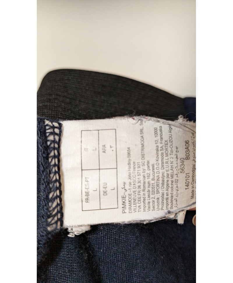 Élégance responsable avec cette pièce vintage 562066 en parfait état, sélectionnée par Once Again.