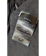 La garantie Once Again : 562094 vêtements d'occasion de marque en état irréprochable.