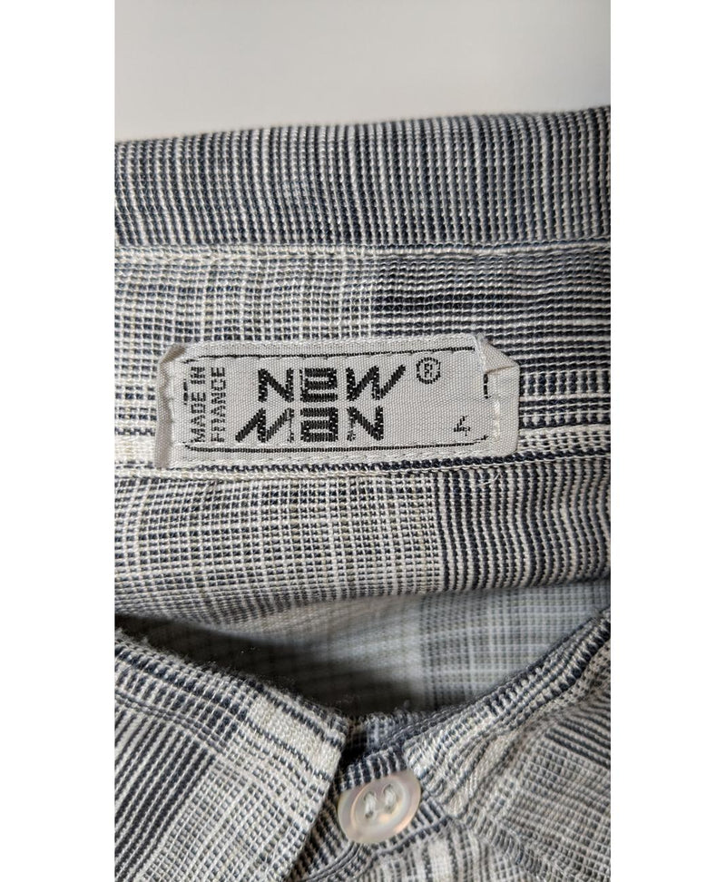 La garantie Once Again : 562120 vêtements d'occasion de marque en état irréprochable.