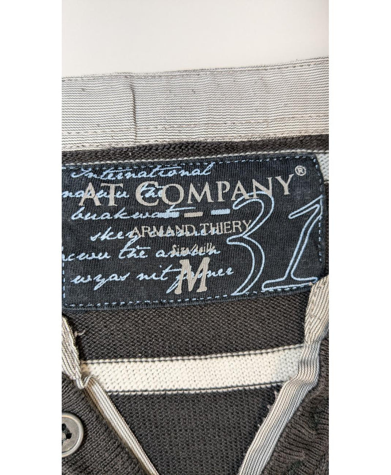 Mode durable et rapide avec Once Again : article 562125 de seconde main en très bon état.