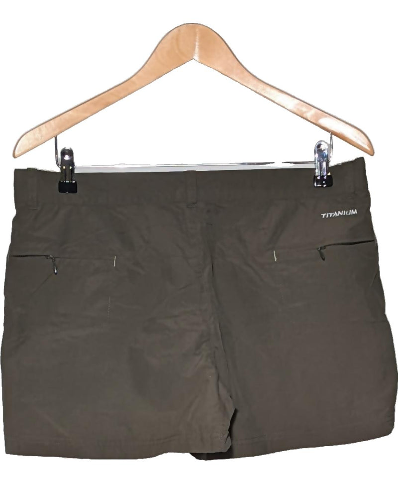 562134 Once Again, la référence de la friperie en ligne pour des achats de vêtements d'occasion sans souci et en état parfait.