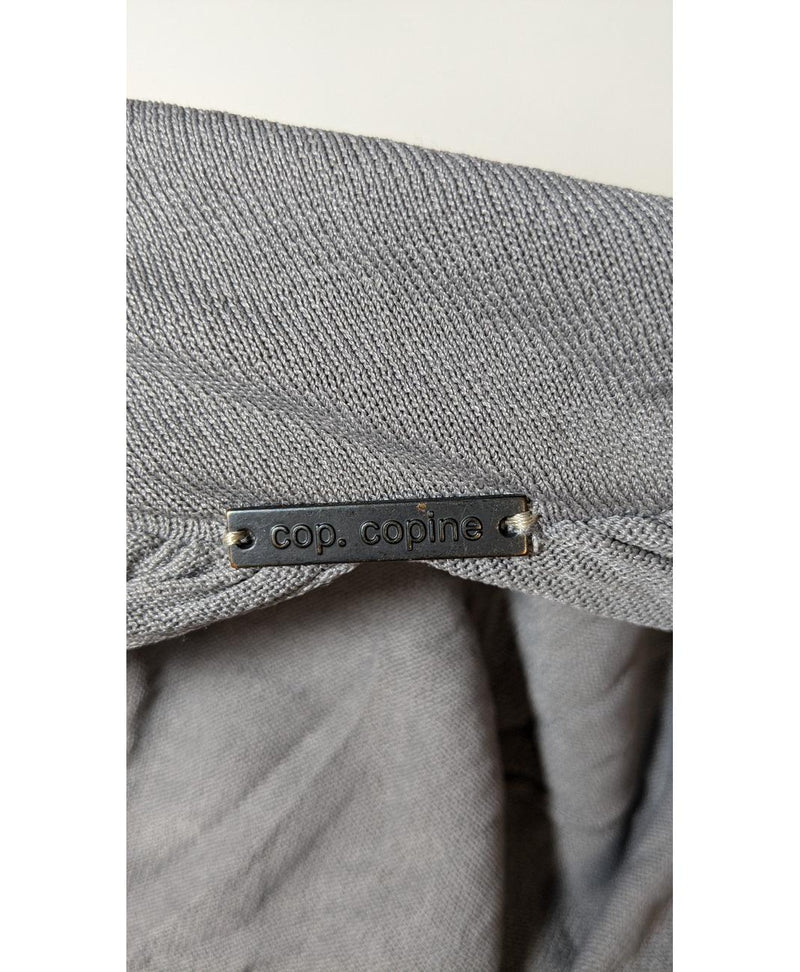 Élégance responsable avec cette pièce vintage 563641 en parfait état, sélectionnée par Once Again.