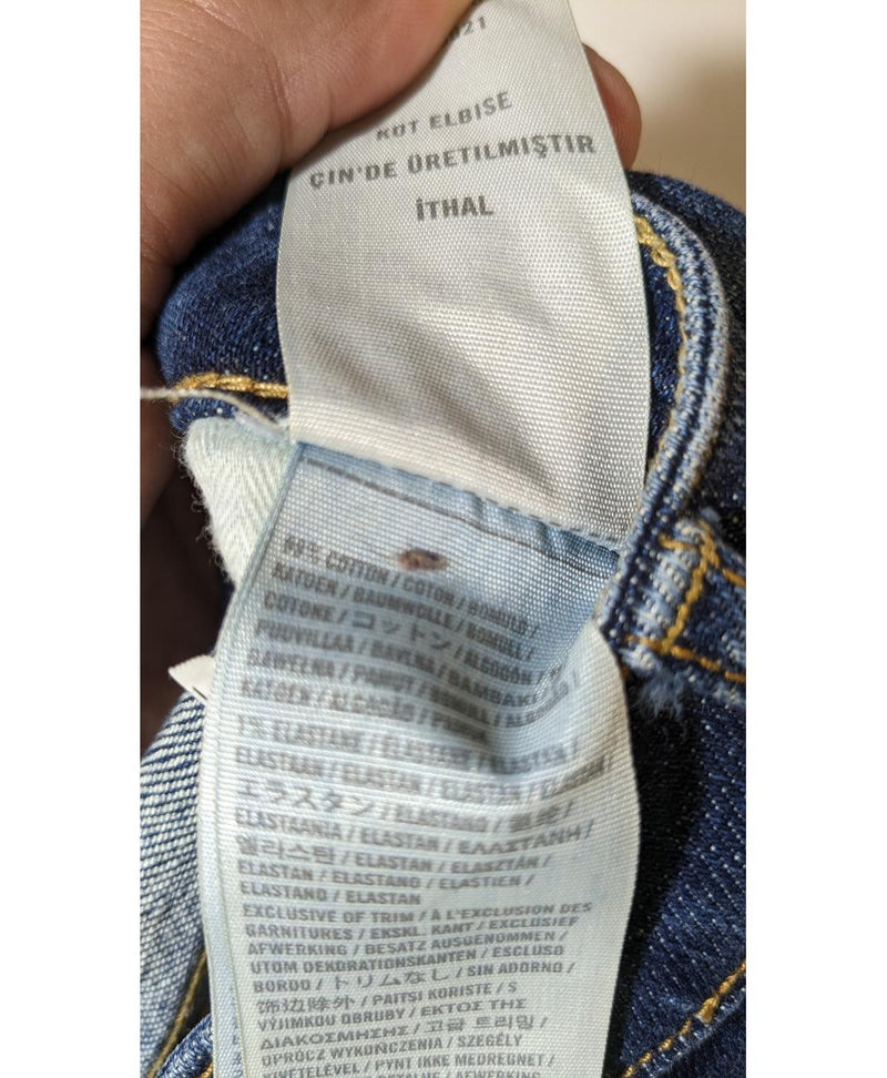 Mode durable et rapide avec Once Again : article 563869 de seconde main en très bon état.