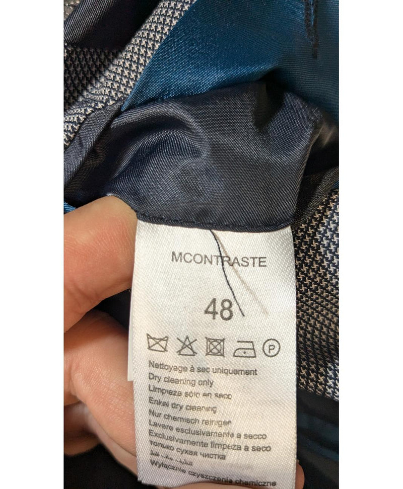 Mode durable et rapide avec Once Again : article 564207 de seconde main en très bon état.