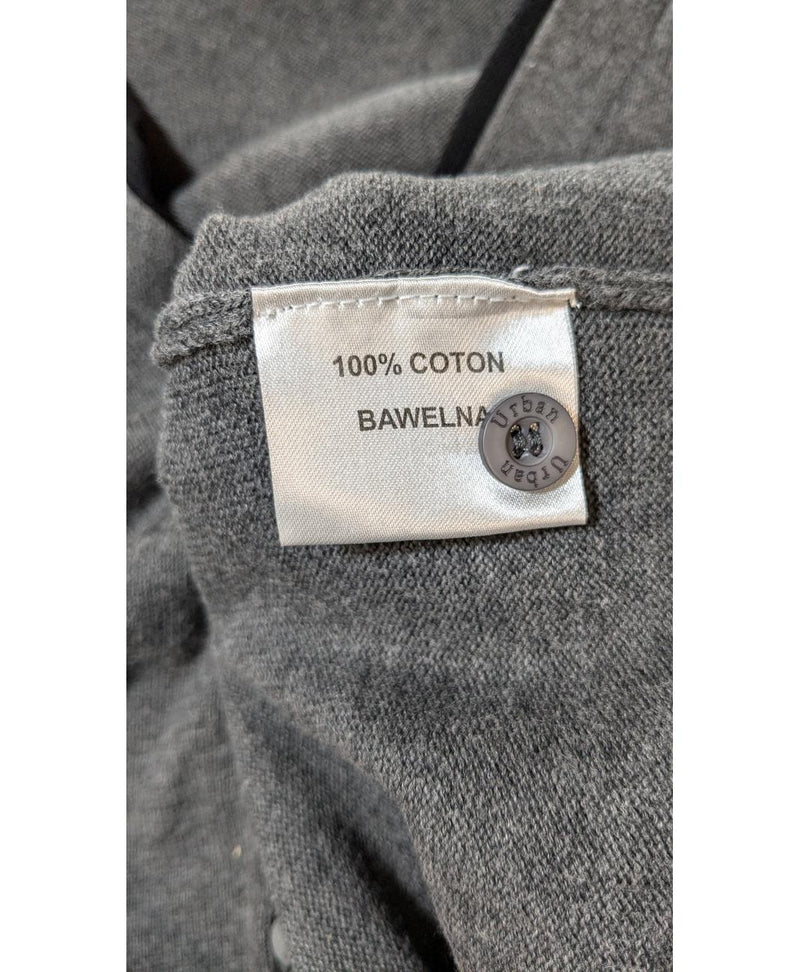 Shopping simplifié avec Once Again pour 567113 : trouvez des pièces uniques en très bon état en quelques clics.