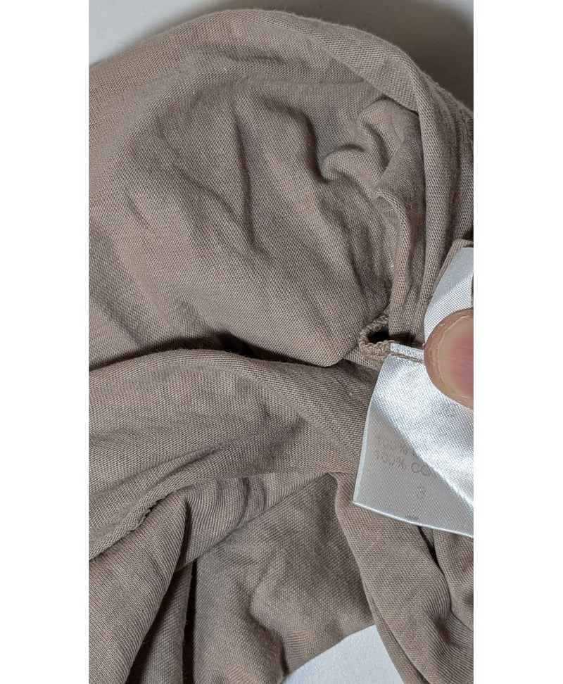 Shopping simplifié avec Once Again pour 567731 : trouvez des pièces uniques en très bon état en quelques clics.