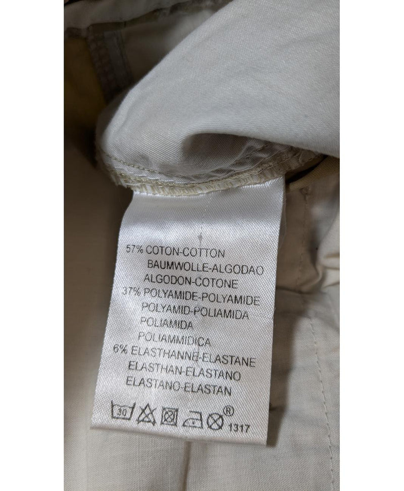 Élégance responsable avec cette pièce vintage 568207 en parfait état, sélectionnée par Once Again.