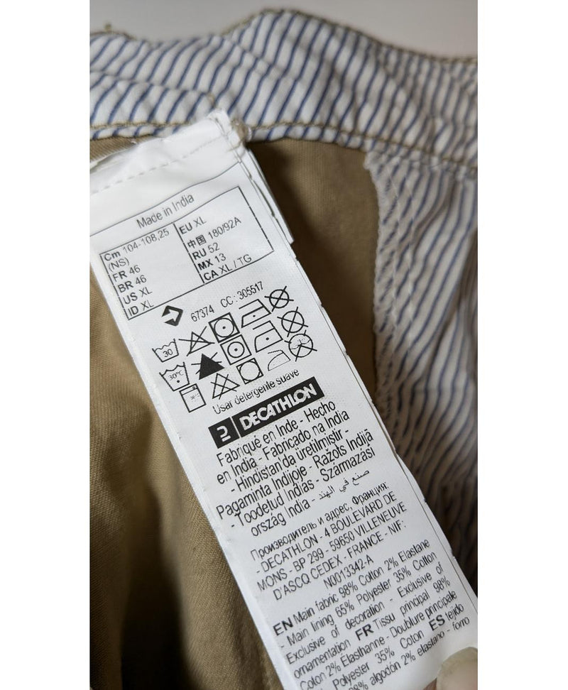 Expérience d'achat simple et satisfaisante pour cette fripe 569636 de qualité, offert par Once Again.