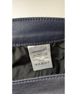 La garantie Once Again : 571897 vêtements d'occasion de marque en état irréprochable.