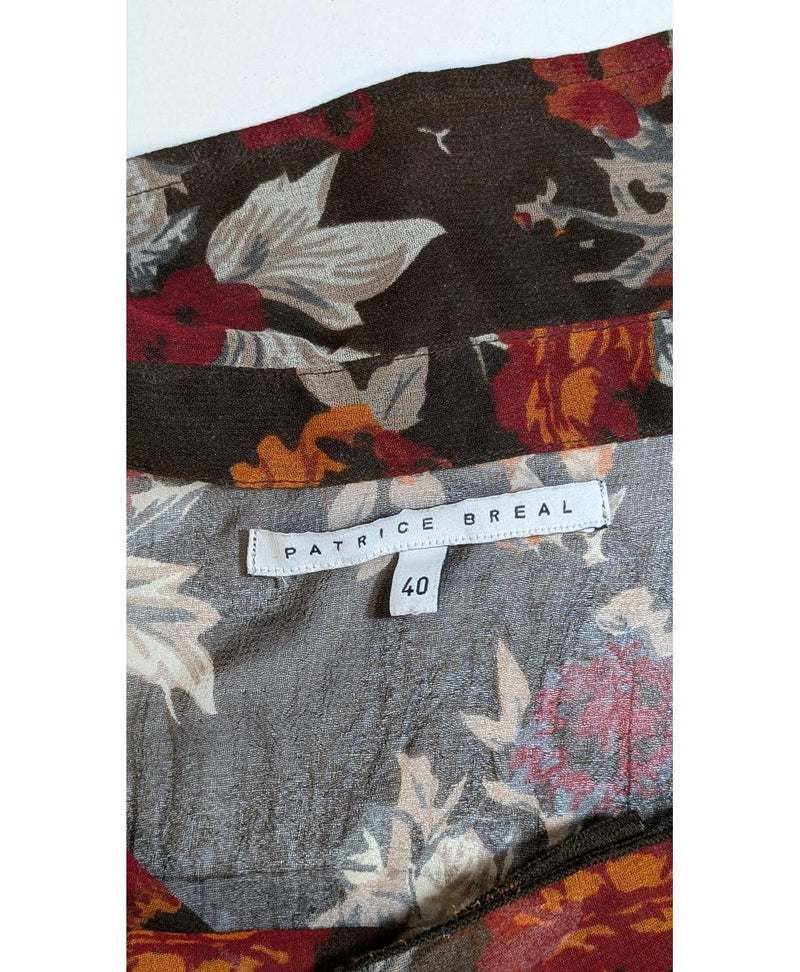 Expérience d'achat simple et satisfaisante pour cette fripe 572225 de qualité, offert par Once Again.