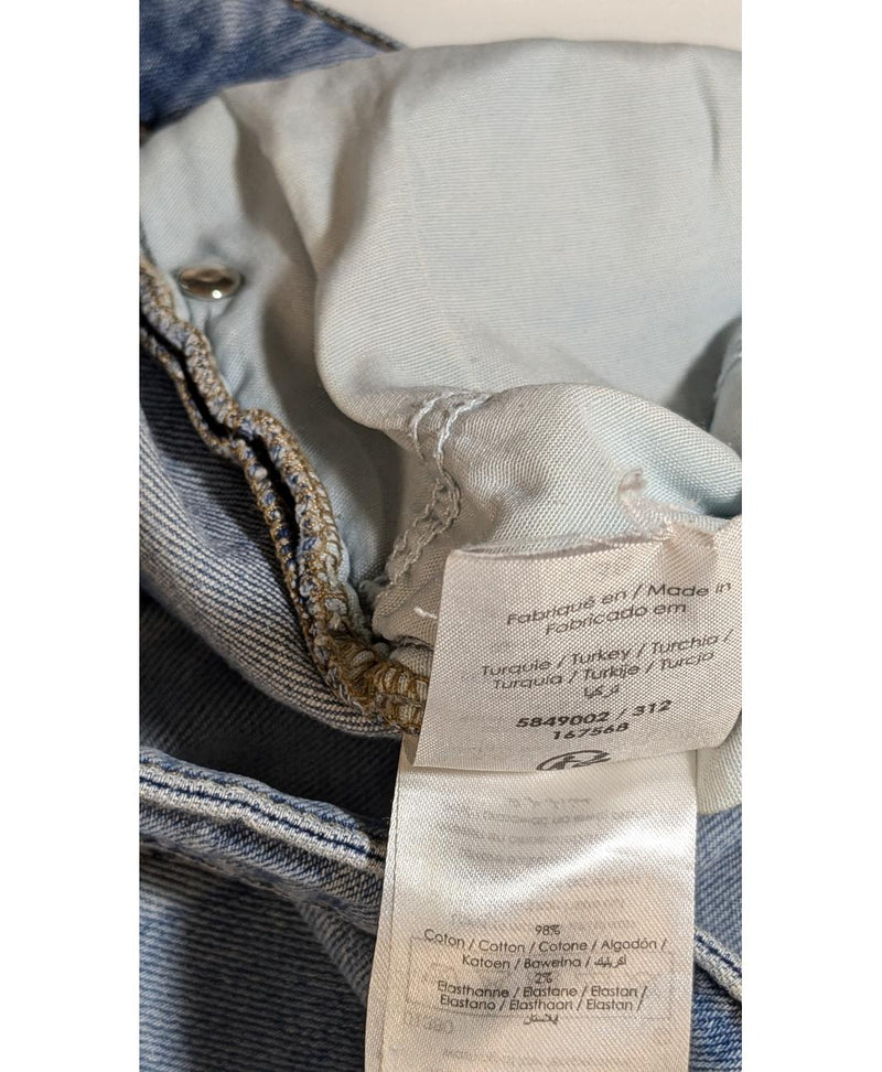 Élégance responsable avec cette pièce vintage 572226 en parfait état, sélectionnée par Once Again.