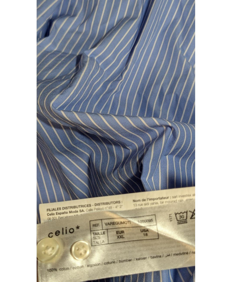 Expérience d'achat simple et satisfaisante pour cette fripe 572259 de qualité, offert par Once Again.