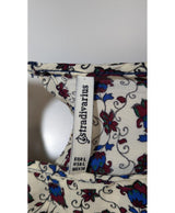 573054 Once Again, la référence de la friperie en ligne pour des achats de vêtements d'occasion sans souci et en état parfait.