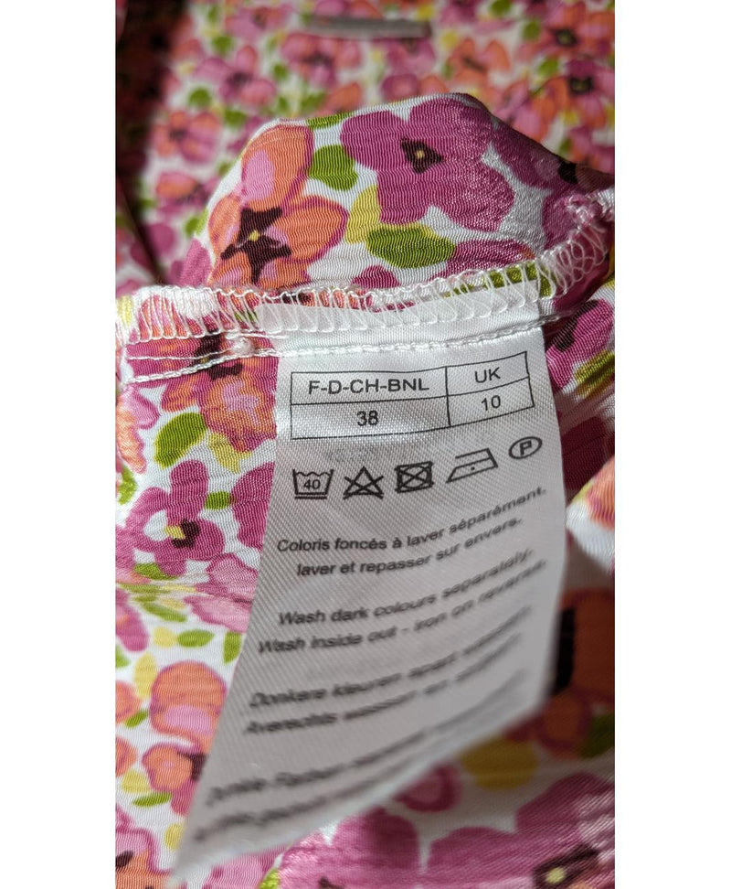 Le choix intelligent pour la mode durable, cette pièce 573251 Once Again allie parfait état et prix abordable.