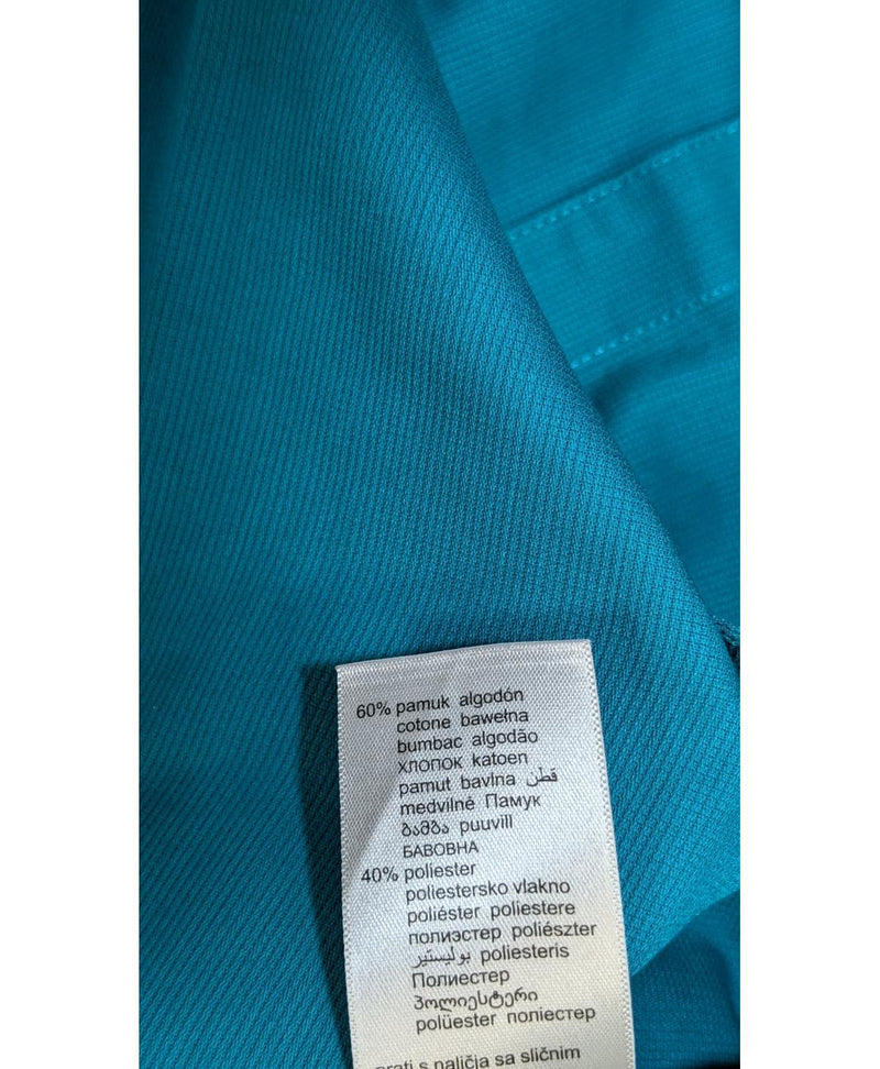 574163 Once Again, la référence de la friperie en ligne pour des achats de vêtements d'occasion sans souci et en état parfait.