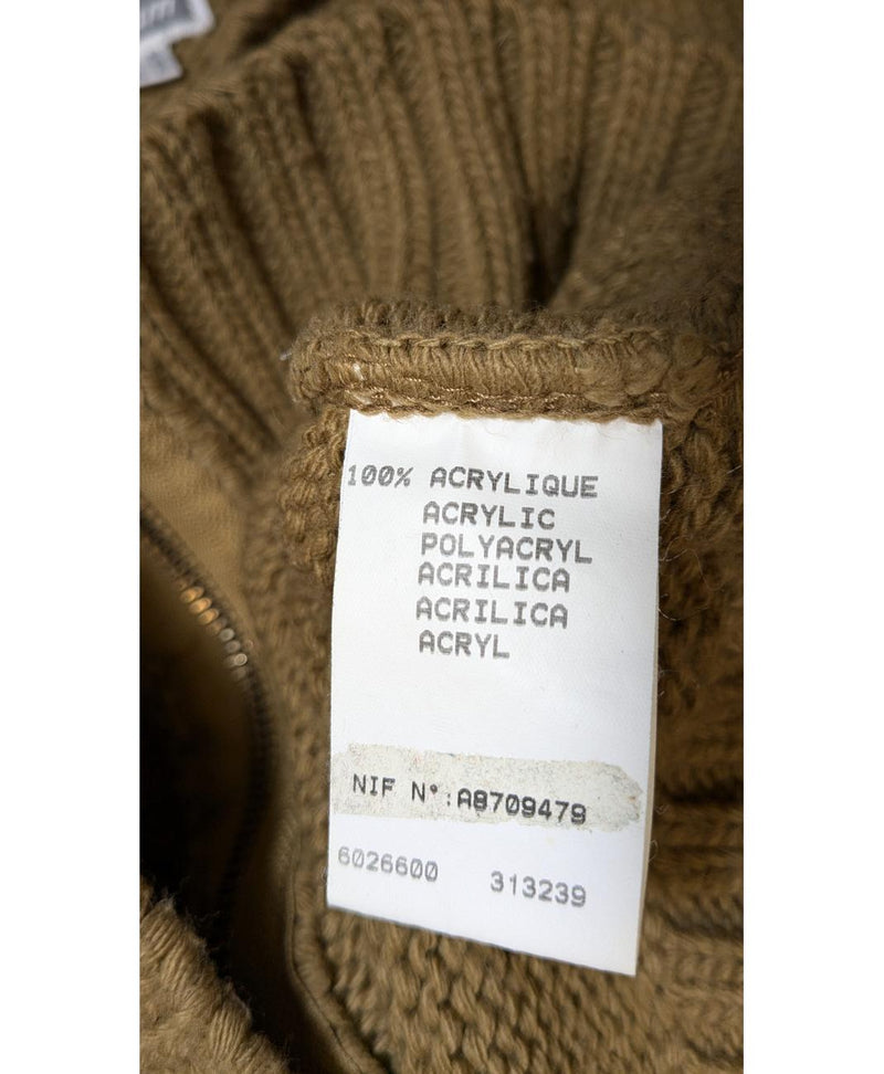 576208 Once Again, la référence de la friperie en ligne pour des achats de vêtements d'occasion sans souci et en état parfait.