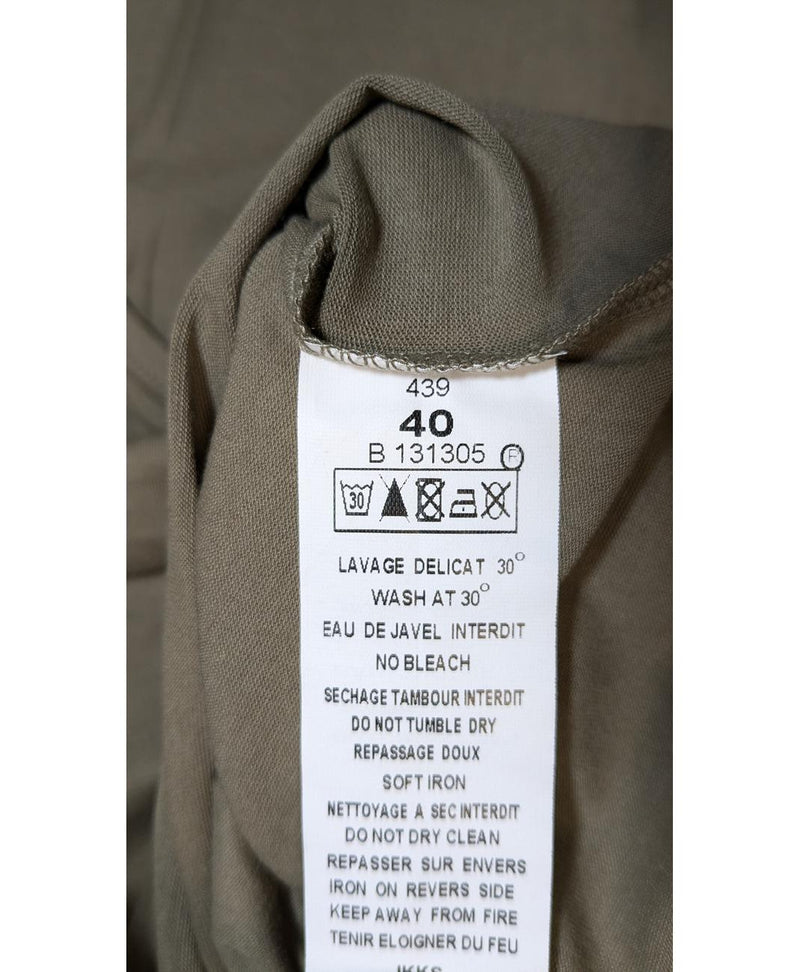 Expérience d'achat simple et satisfaisante pour cette fripe 576227 de qualité, offert par Once Again.