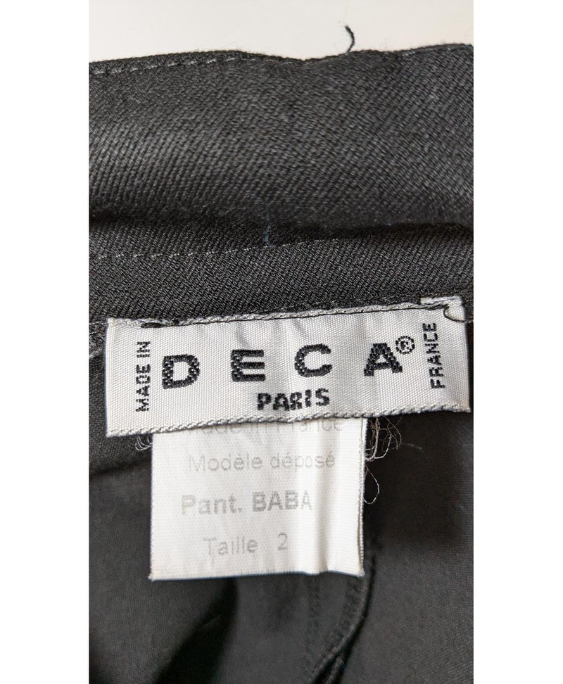Élégance responsable avec cette pièce vintage 576248 en parfait état, sélectionnée par Once Again.