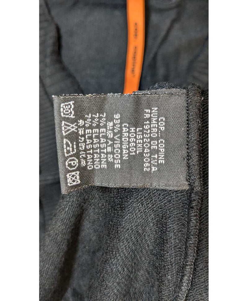 Le choix intelligent pour la mode durable, cette pièce 576299 Once Again allie parfait état et prix abordable.