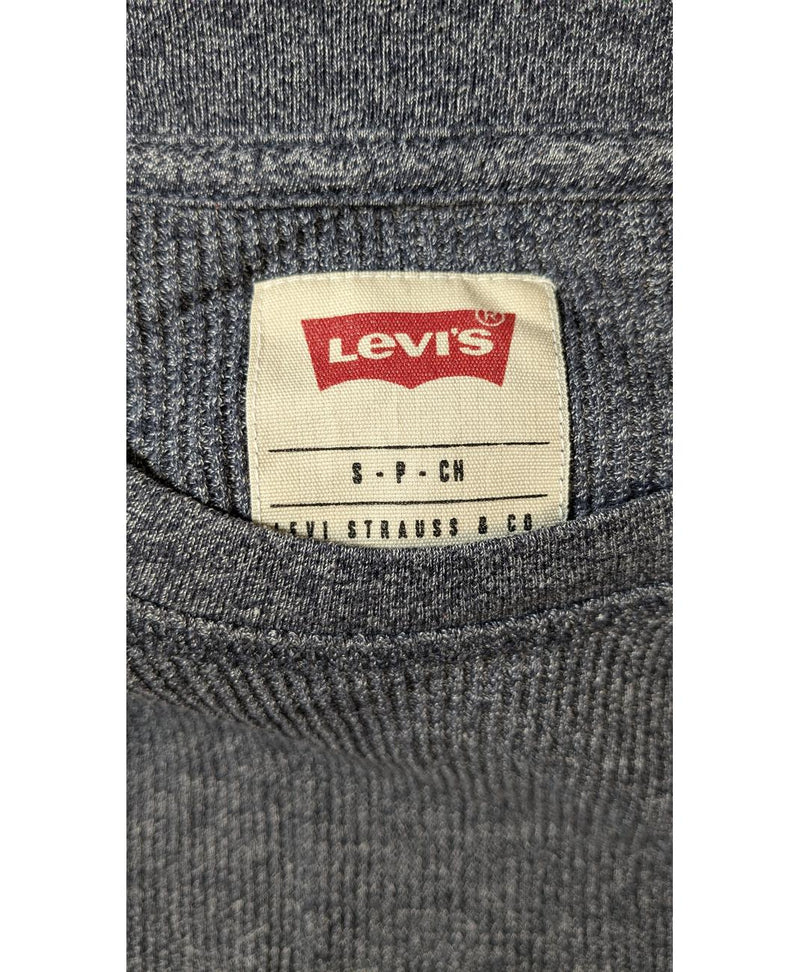 Expérience d'achat simple et satisfaisante pour cette fripe 577291 de qualité, offert par Once Again.