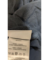 Élégance responsable avec cette pièce vintage 578928 en parfait état, sélectionnée par Once Again.