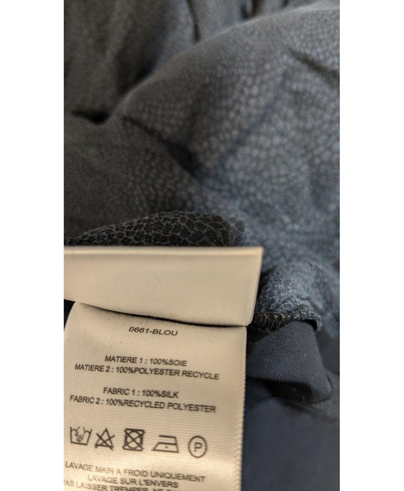 Élégance responsable avec cette pièce vintage 578928 en parfait état, sélectionnée par Once Again.