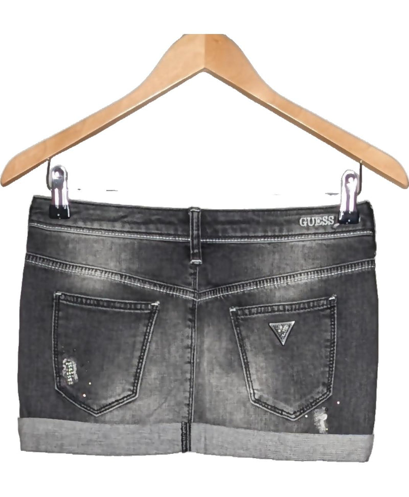La garantie Once Again : 579305 vêtements d'occasion de marque en état irréprochable.