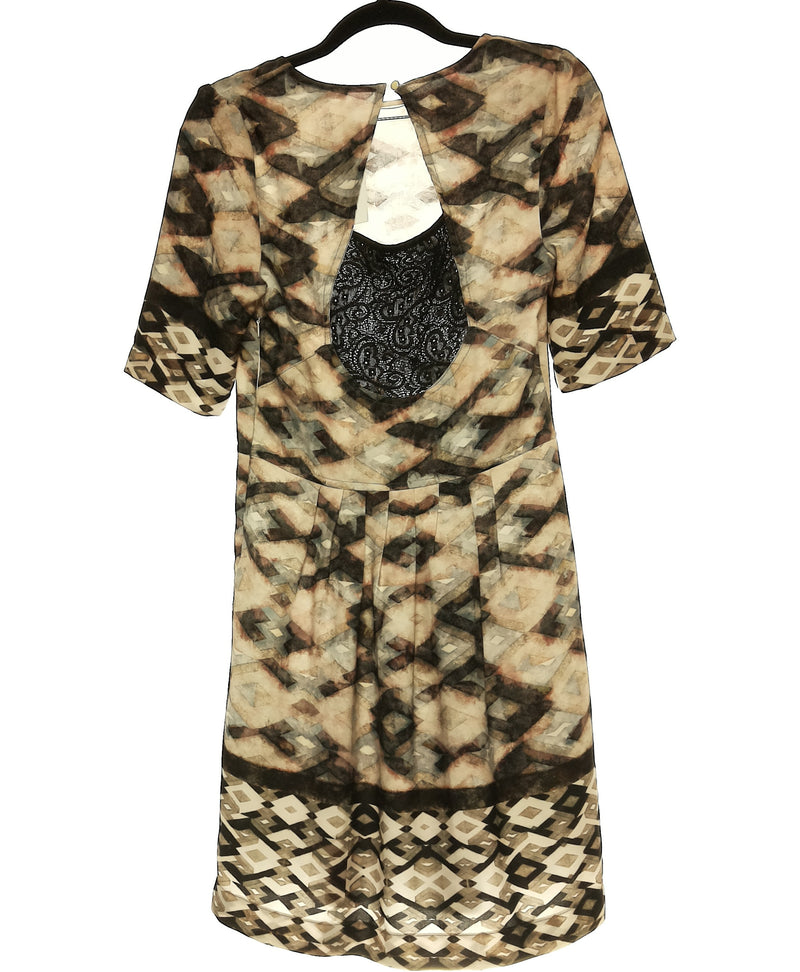 143714 Robes BISCOTE Occasion Vêtement occasion seconde main