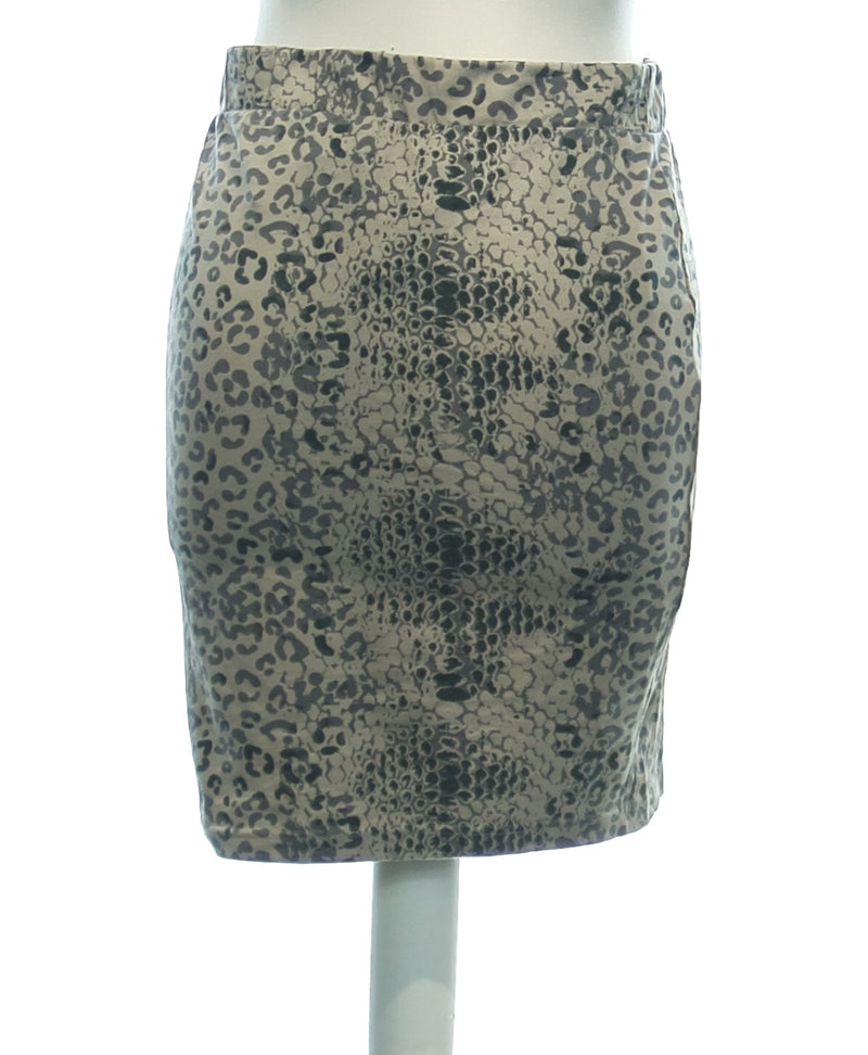 467233 Jupes ESPRIT Occasion Vêtement occasion seconde main