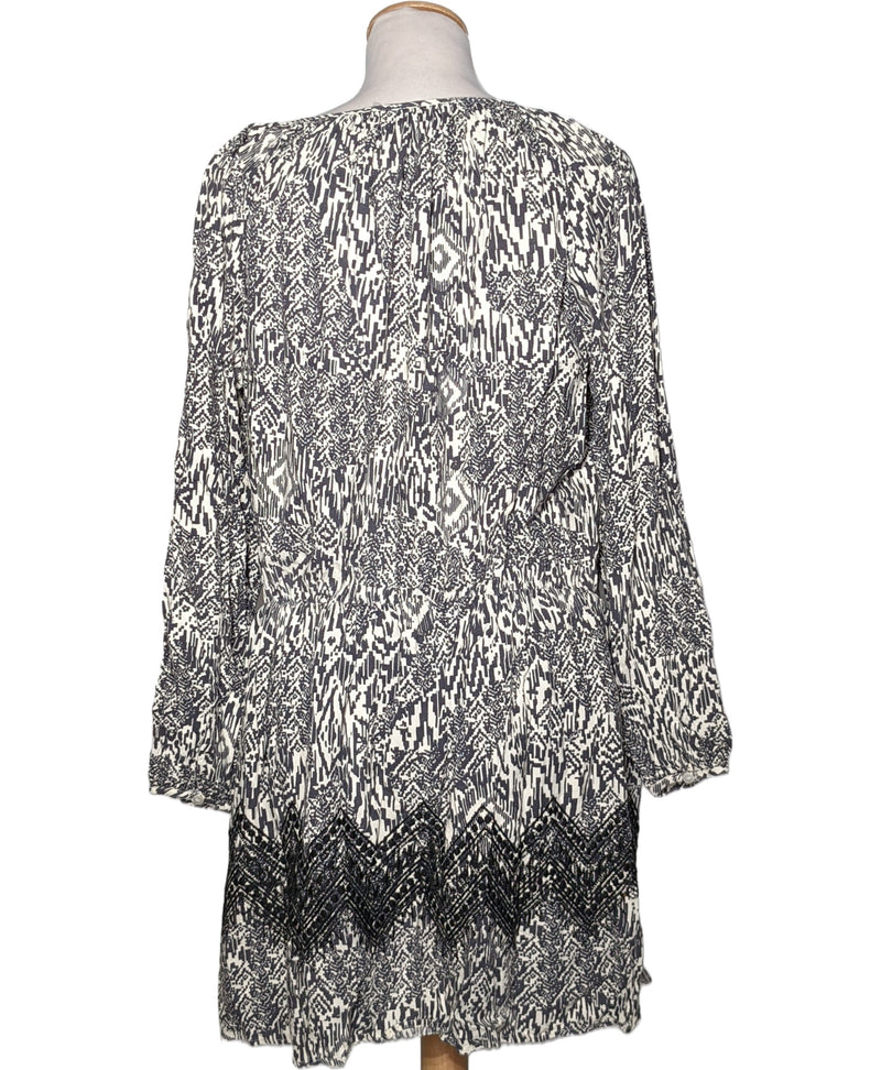 502885 Robes VILA Occasion Vêtement occasion seconde main